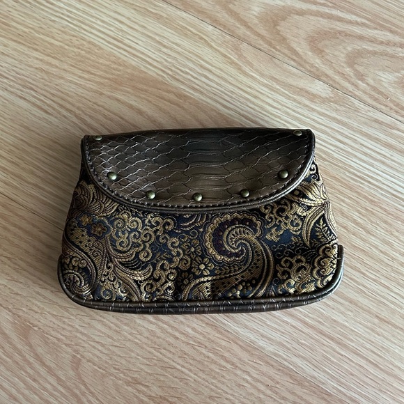 Nine West Gold Paisley Y2K Small Clutch - Picture 1 of 9